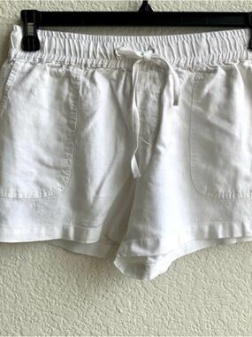 White Drawstring Linen Blend Women's Shorts